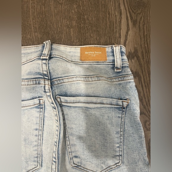Bershka Skinny Jeans - Picture 2 of 5